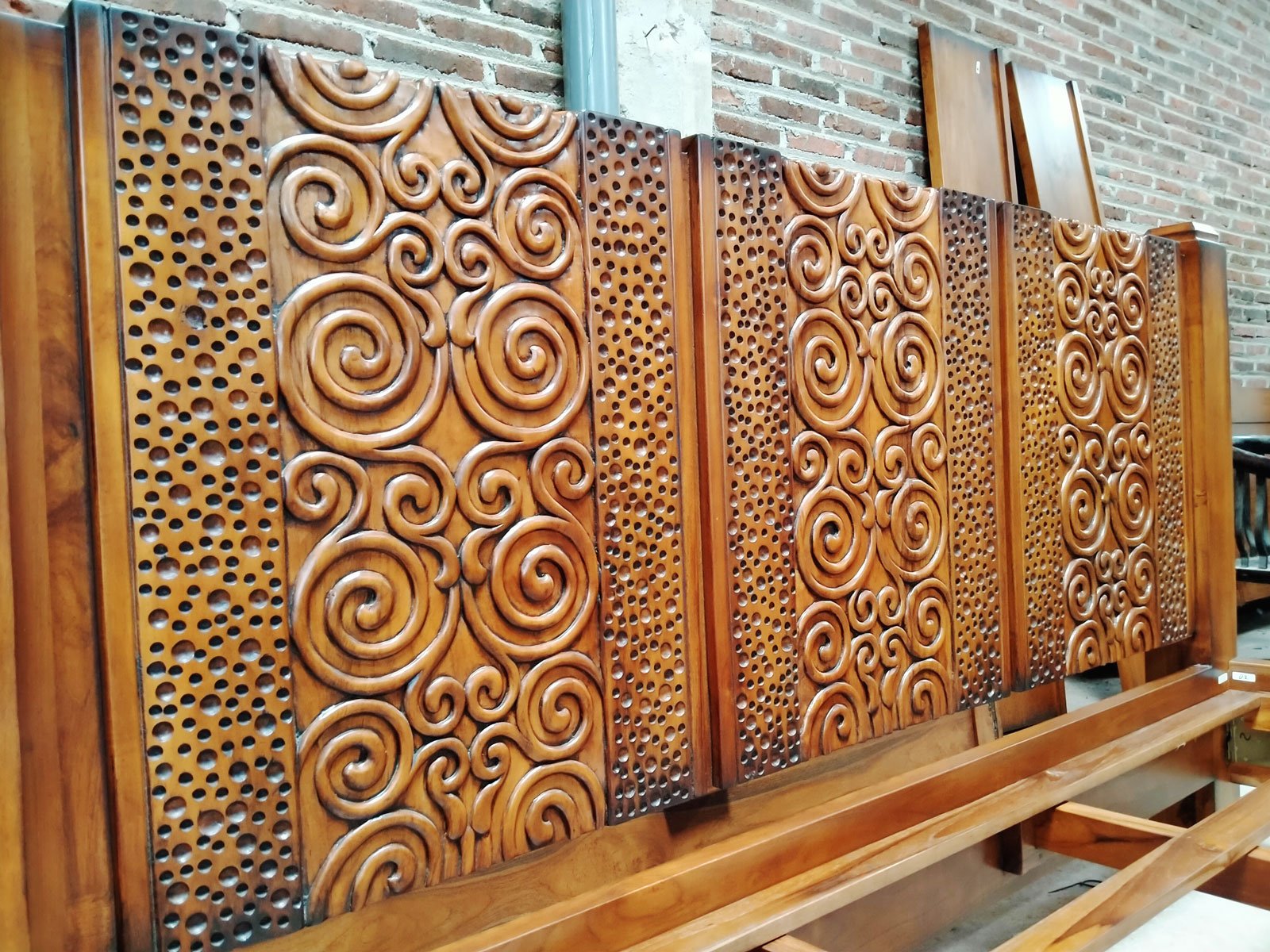 jenis-kayu-furniture-terbaik-omah-mebel